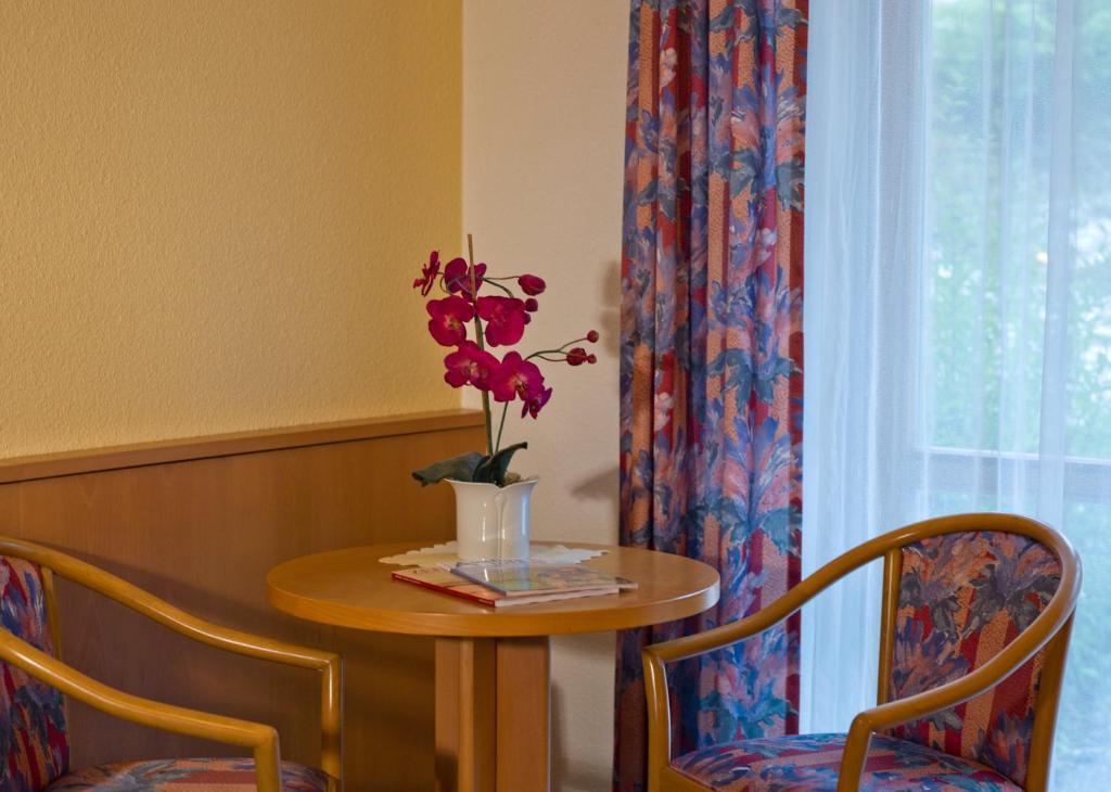 Hotel Mitterdorf Mitterfirmiansreut Quarto foto